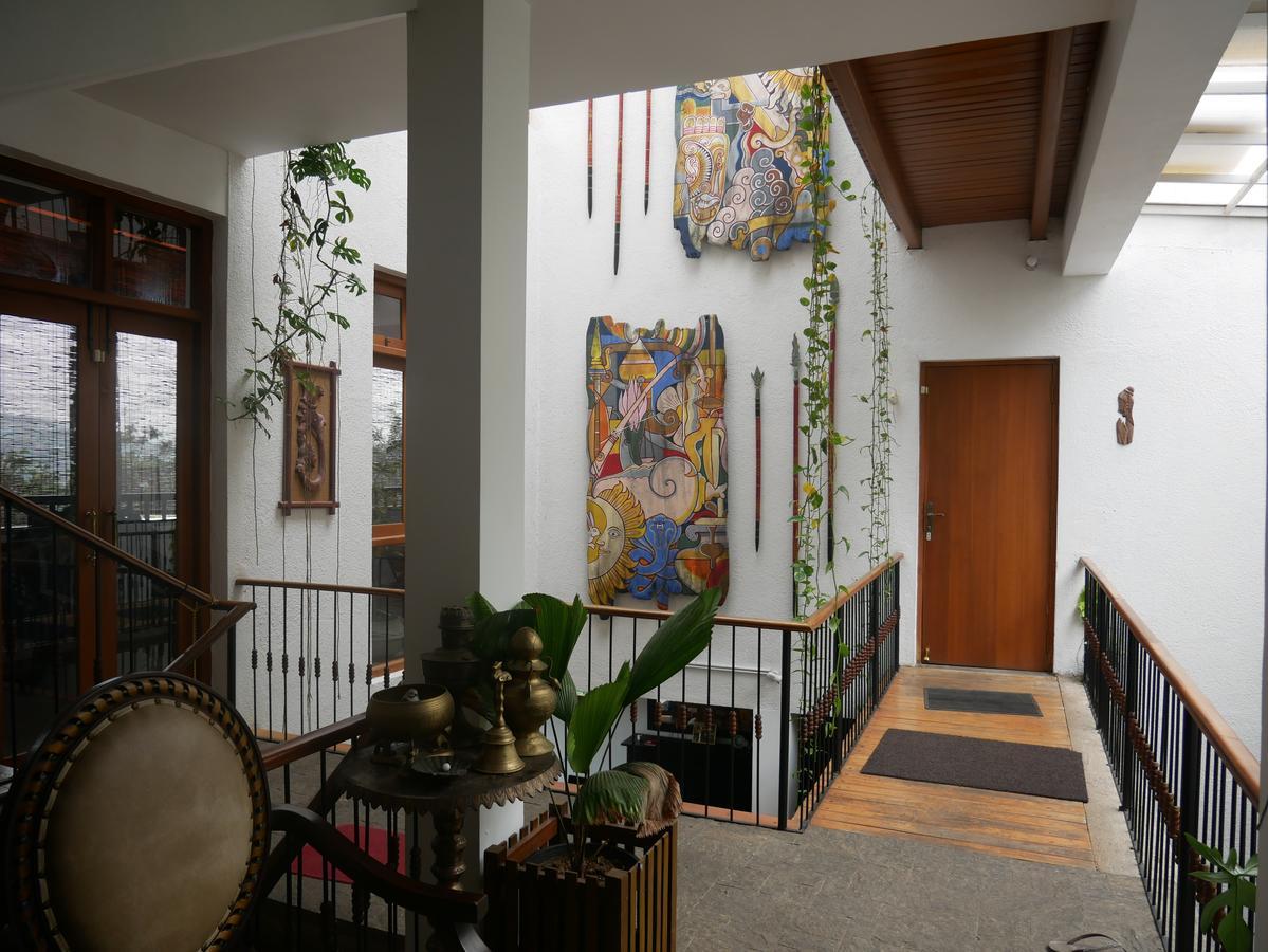 Yoho Home Away Home Kandy Exterior foto